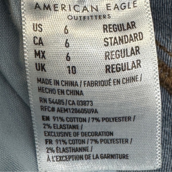 American Eagle Hi-Rise Mini Skirt 👖 Denim Frayed Hem Size 6 - Picture 6 of 7